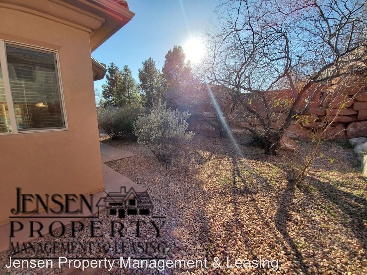 1637 North Sage Drive - Photo 3 of 44