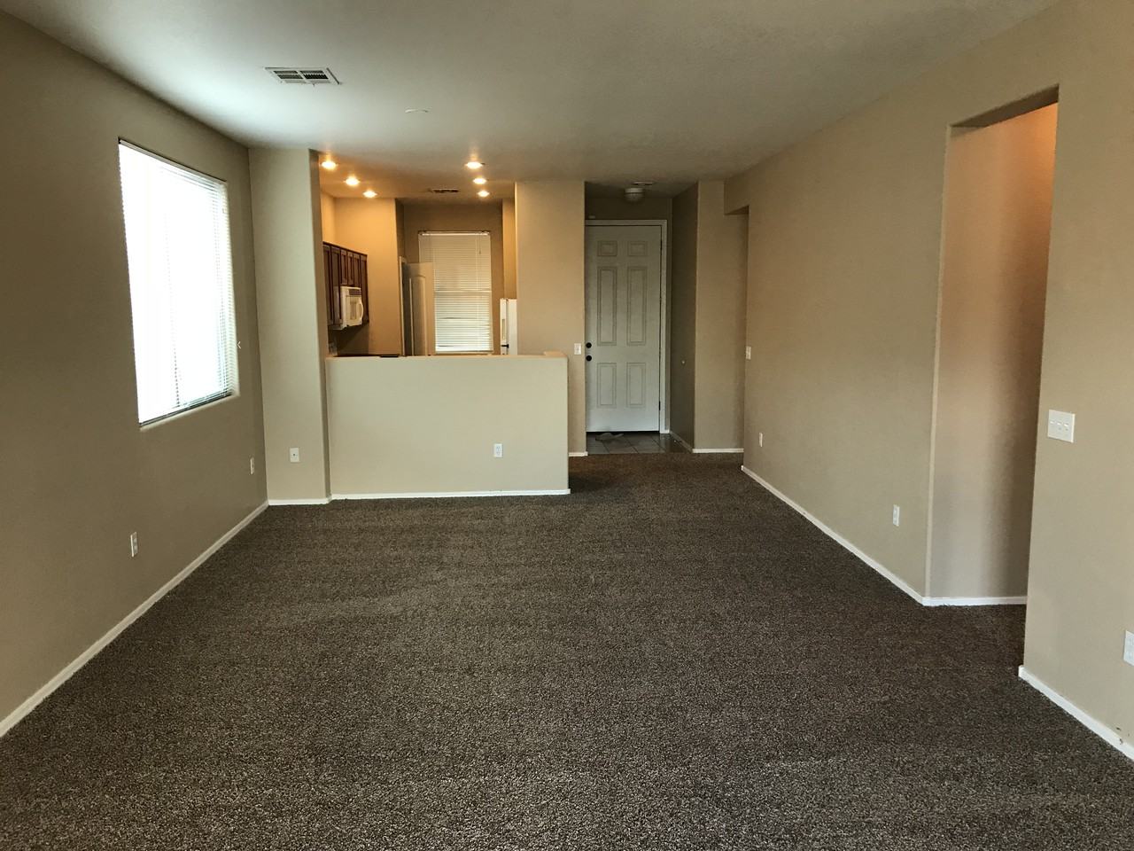 46108 W Windmill Dr - Photo 3 of 12