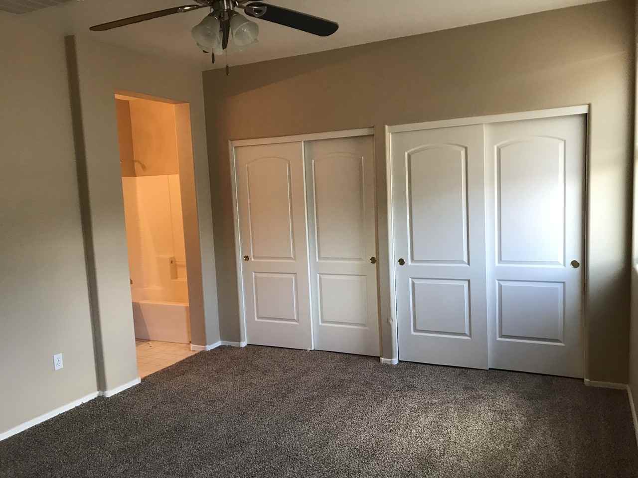 46108 W Windmill Dr - Photo 5 of 12