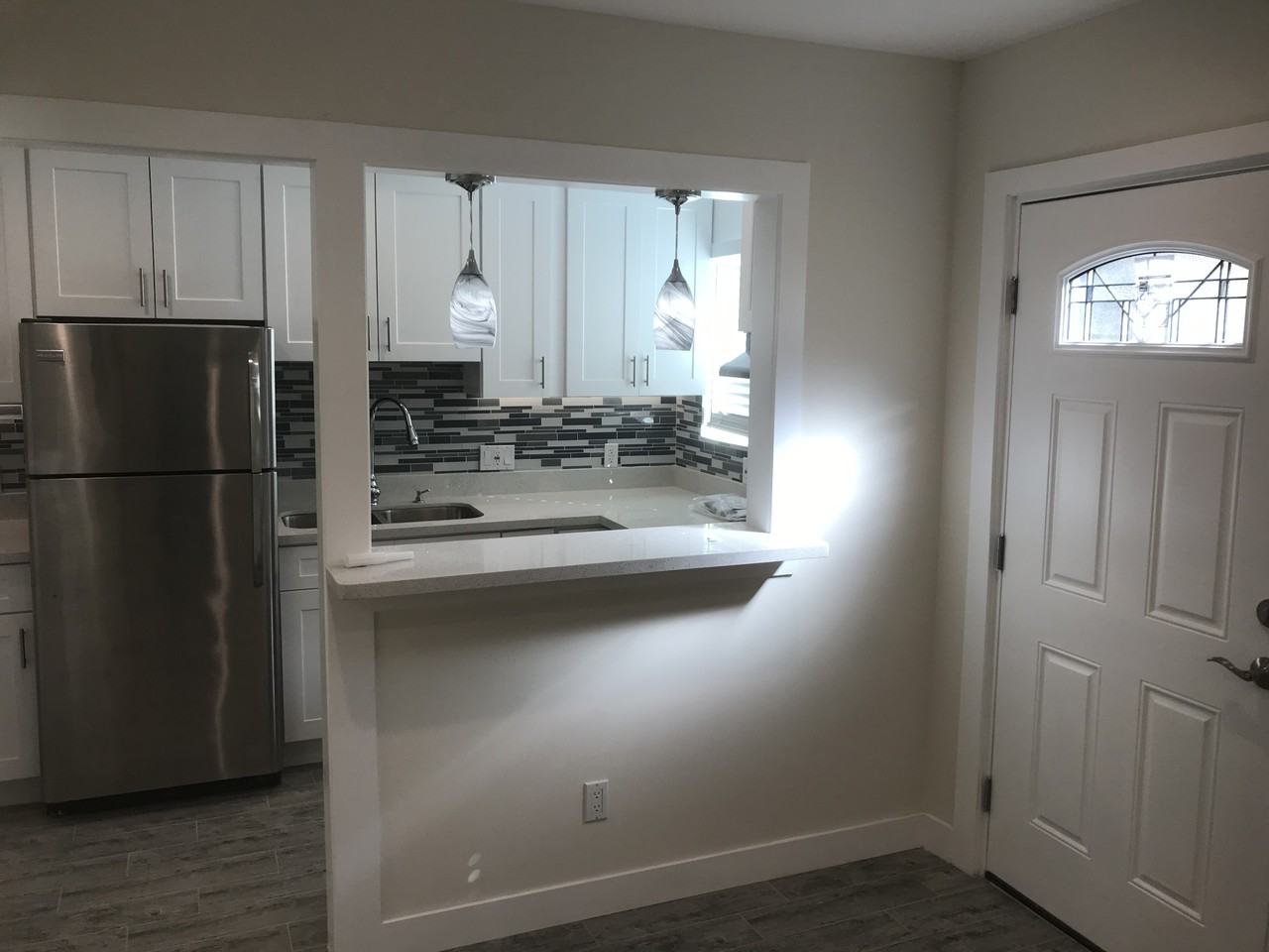 2544 Bentley Ave #1 - Photo 3 of 14