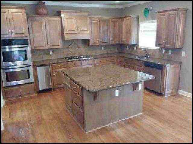 7 Epernay Cir - Photo 2 of 10