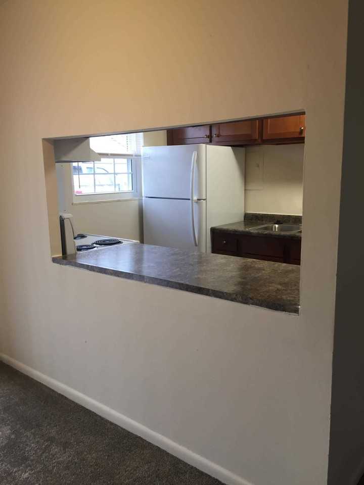 118 N. Alex Road - Photo 3 of 10
