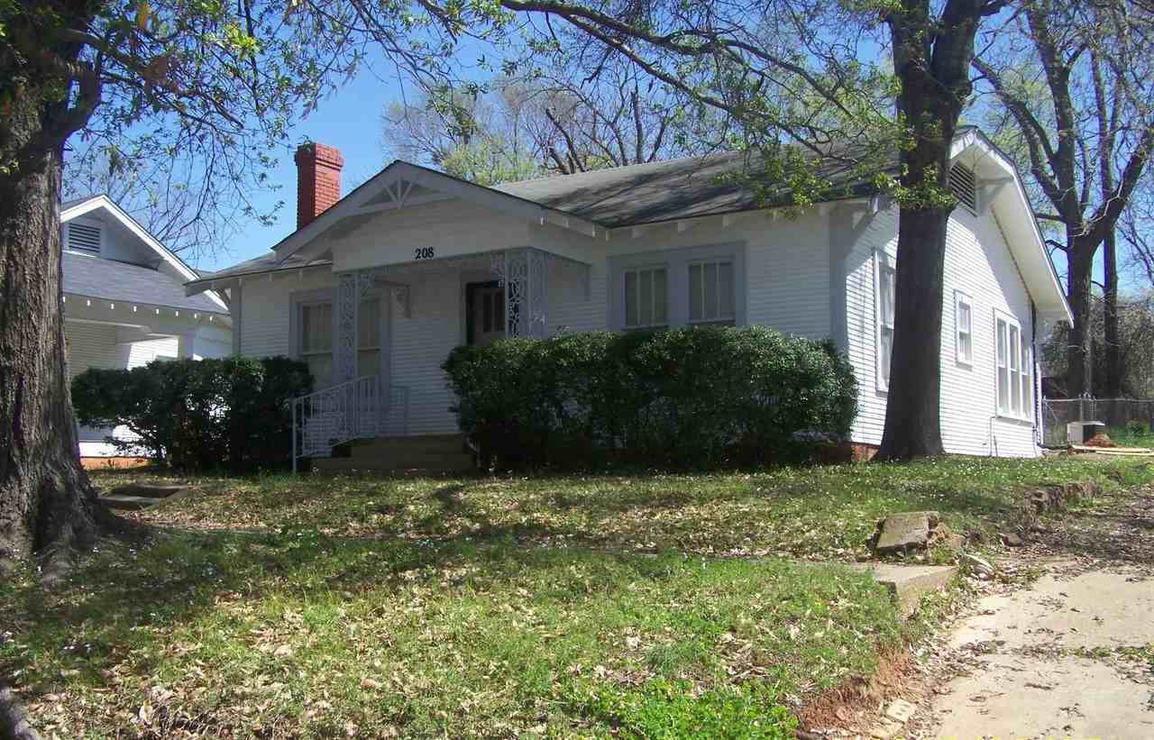 208 N Georgia St - Photo 2 of 9