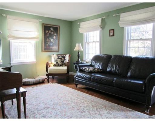 26 Heather Cir #0 - Photo 2 of 8