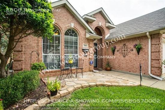 2808 Ranchero Way - Photo 2 of 23