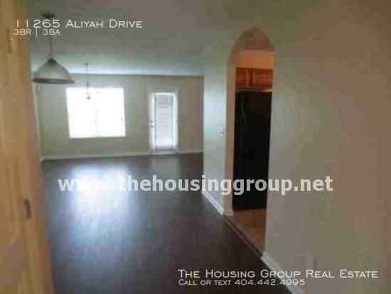 11265 Aliyah Drive - Photo 2 of 9