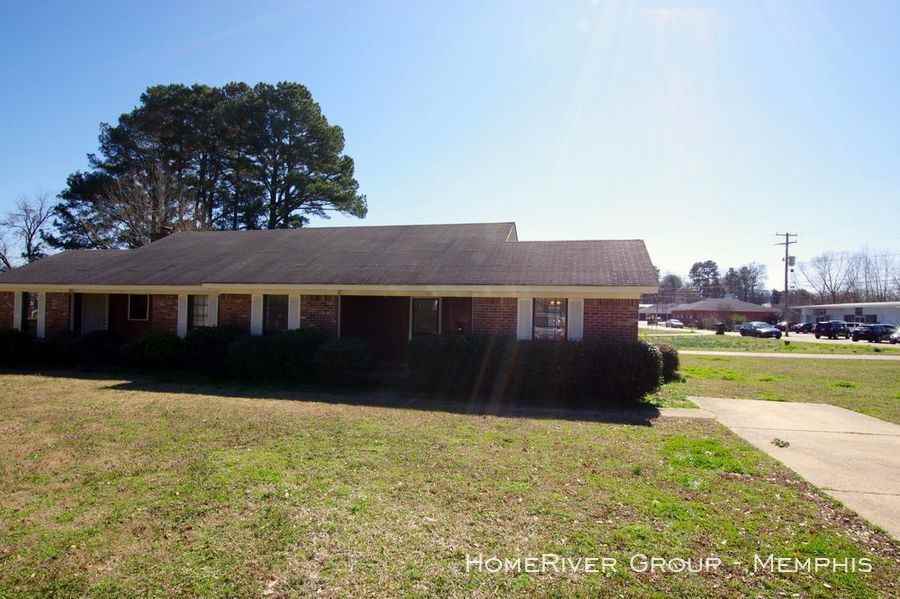 201B 201b Evelyn St - Photo 3 of 16