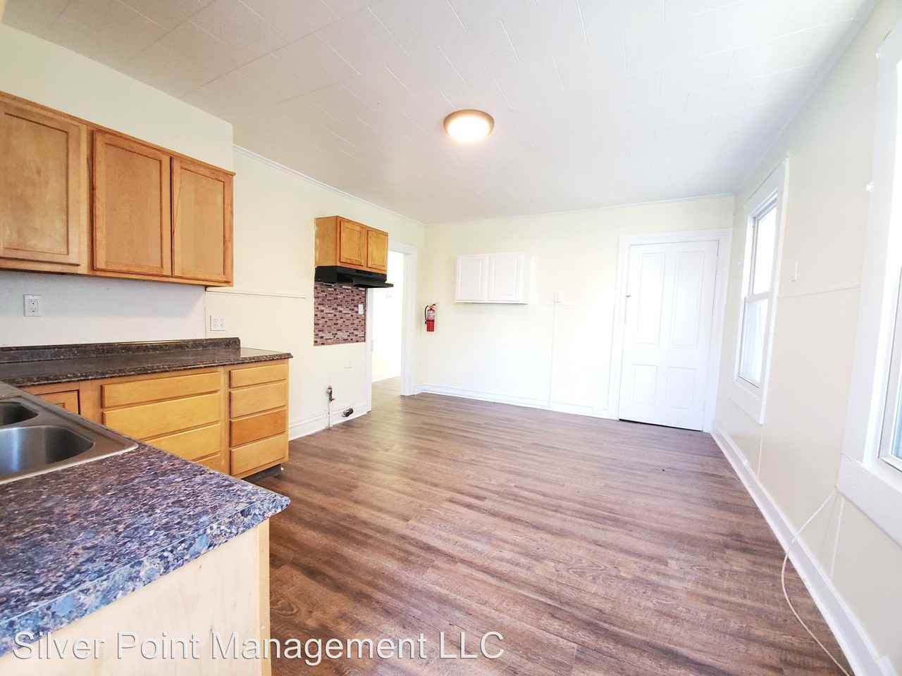 138 N. Pearl - Photo 3 of 16