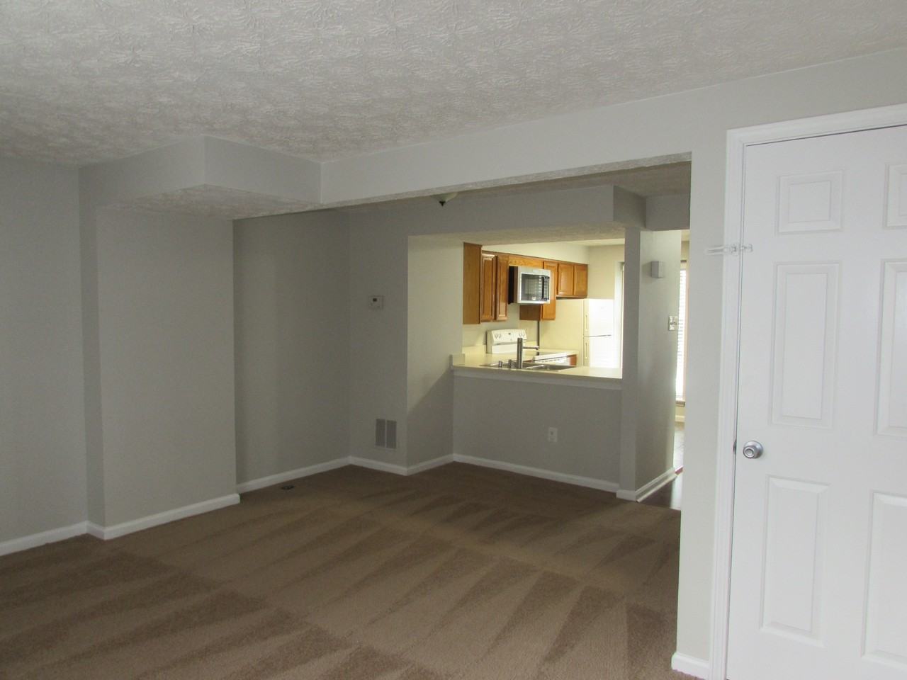 1663 Poplar Grove Dr - Photo 6 of 14