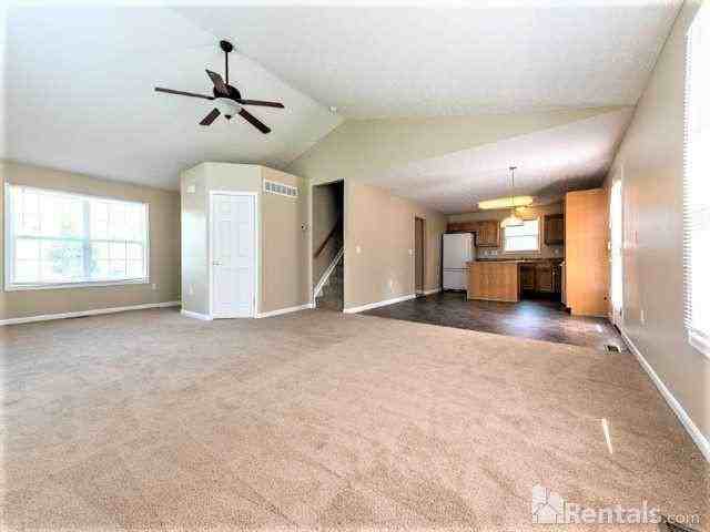 5 S Ridge Drive - Photo 2 of 17