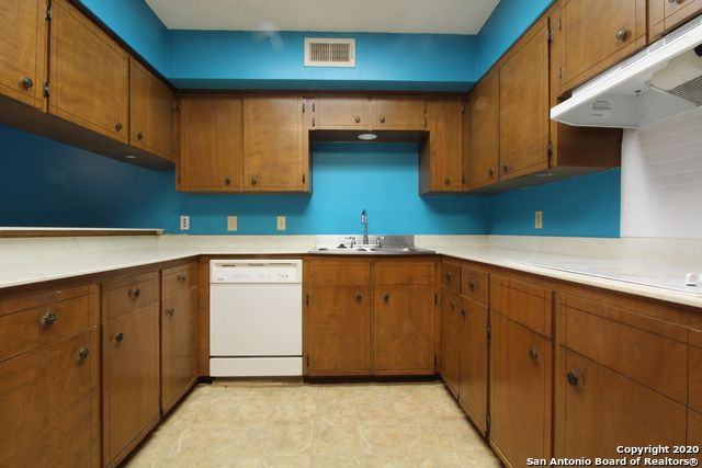 8911 Willmon Way - Photo 3 of 25