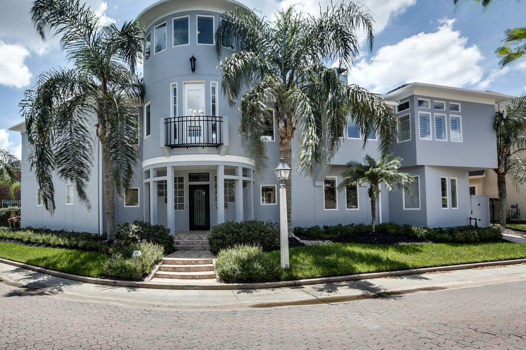 22 Mariners Ln - Photo 2 of 33