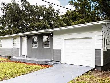 215 S French Ave - Photo 3 of 15