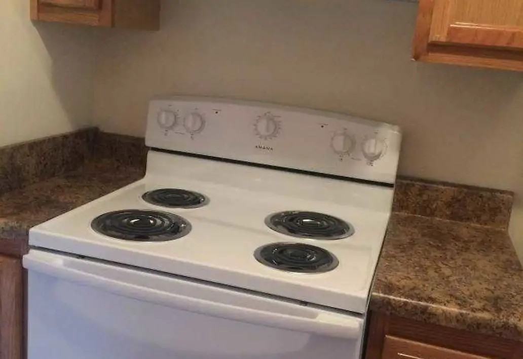 Carson Square - Photo 3 of 9