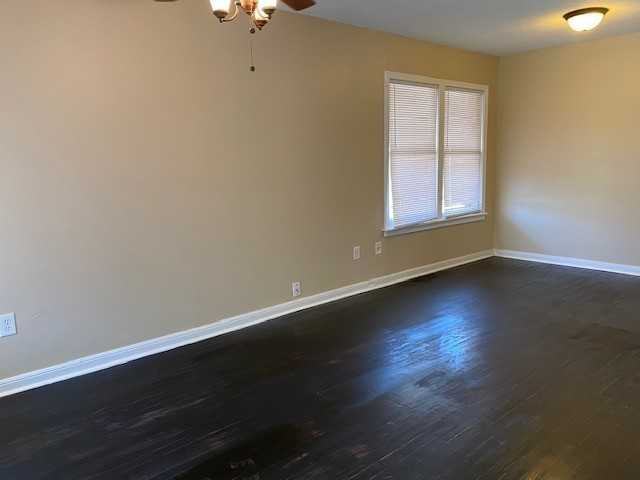 709 S 7th St - Photo 3 of 8