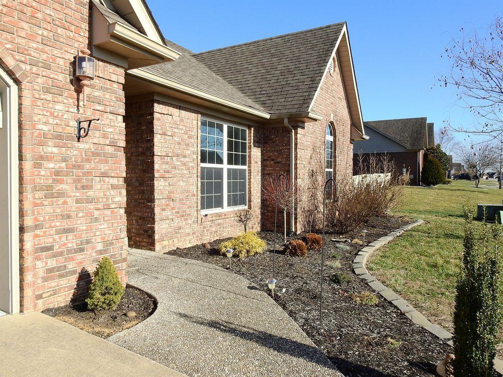 5527 Raintree Ridge - Photo 2 of 27