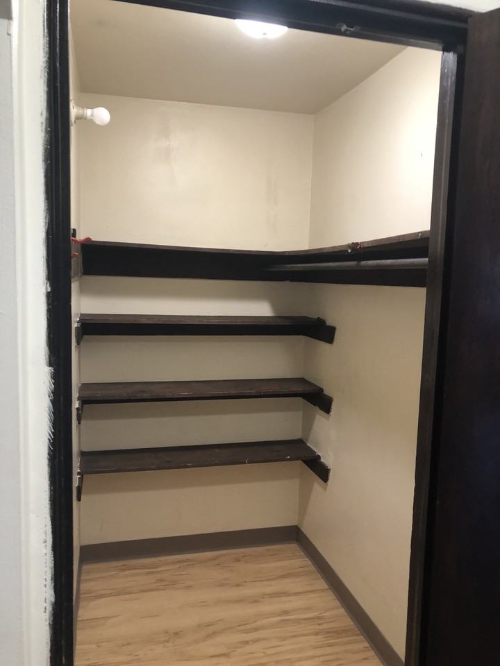 5710 Phillips Ave #A2 - Photo 6 of 63