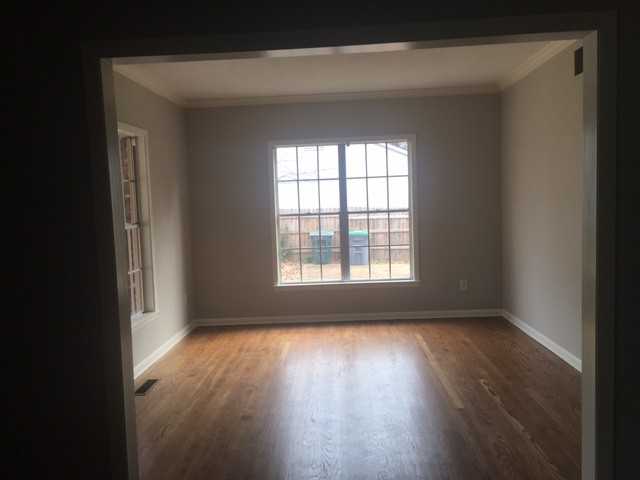 801 South Yates Road - Photo 5 of 40
