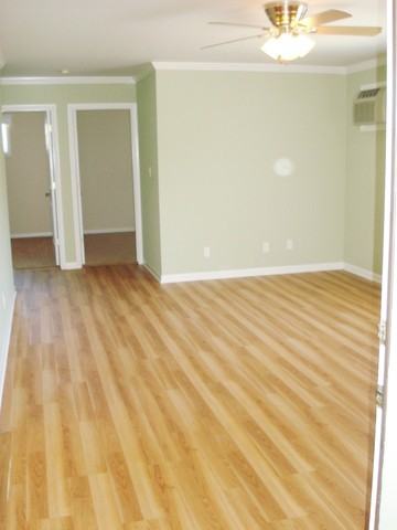 100 N Griffin St #8 - Photo 2 of 9