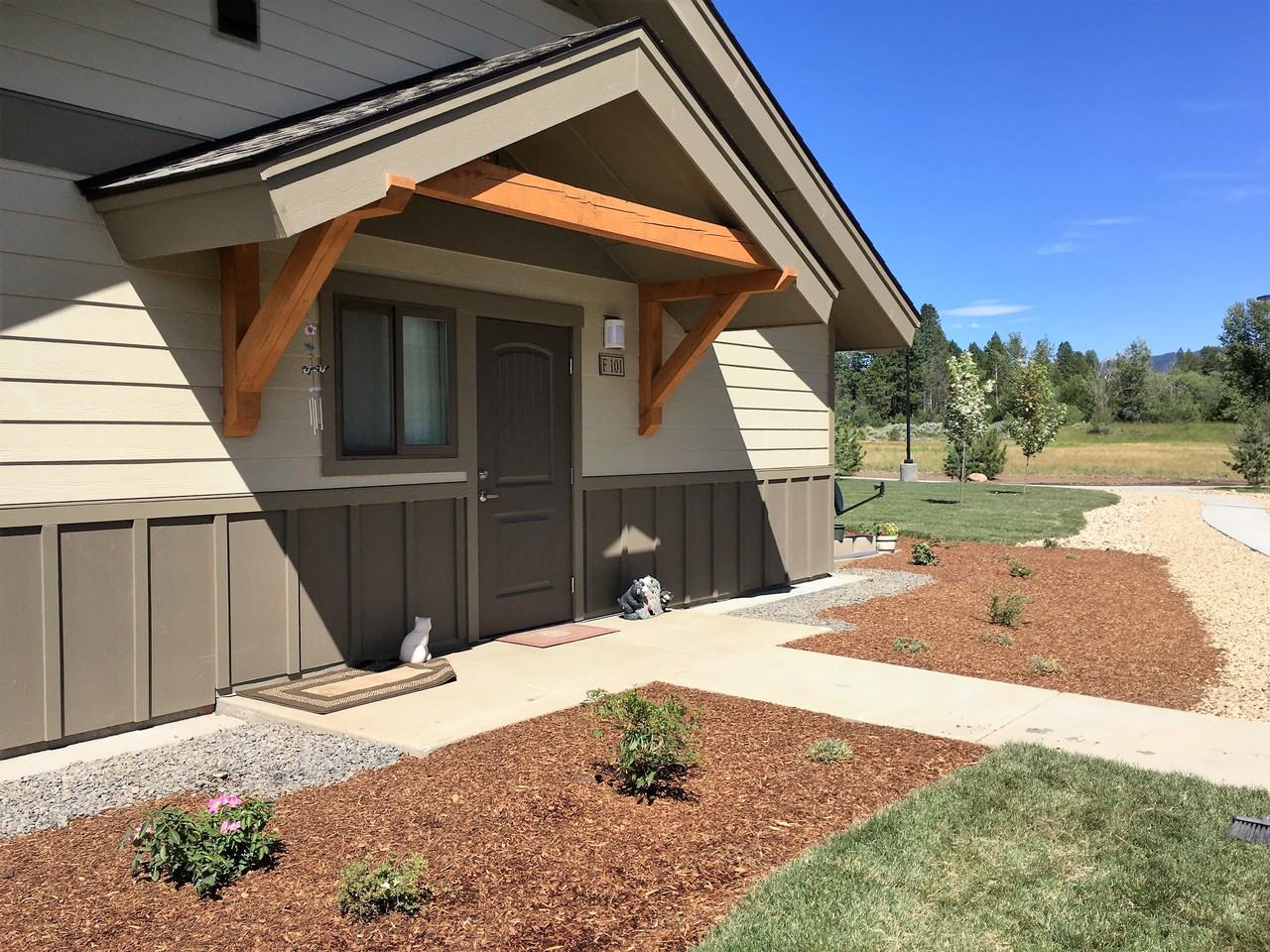 The Springs - Photo 3 of 8