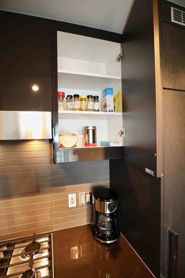 4203 102 Ave Nw #4203 - Photo 7 of 44