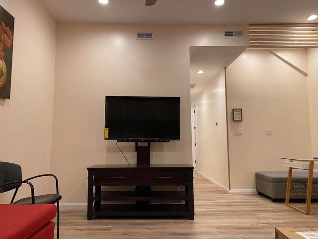 3254 Emerald #1 - Photo 3 of 16