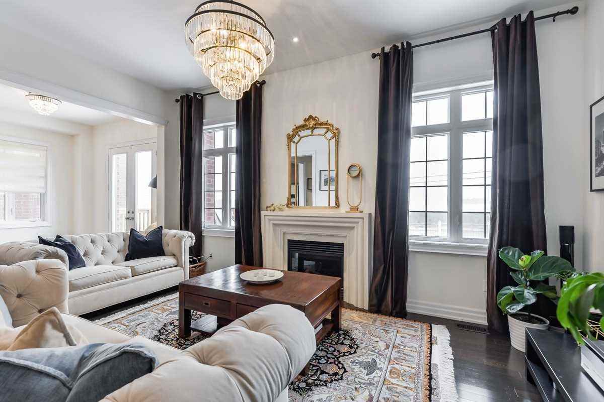 59 Hackwood Crescent - Photo 2 of 3