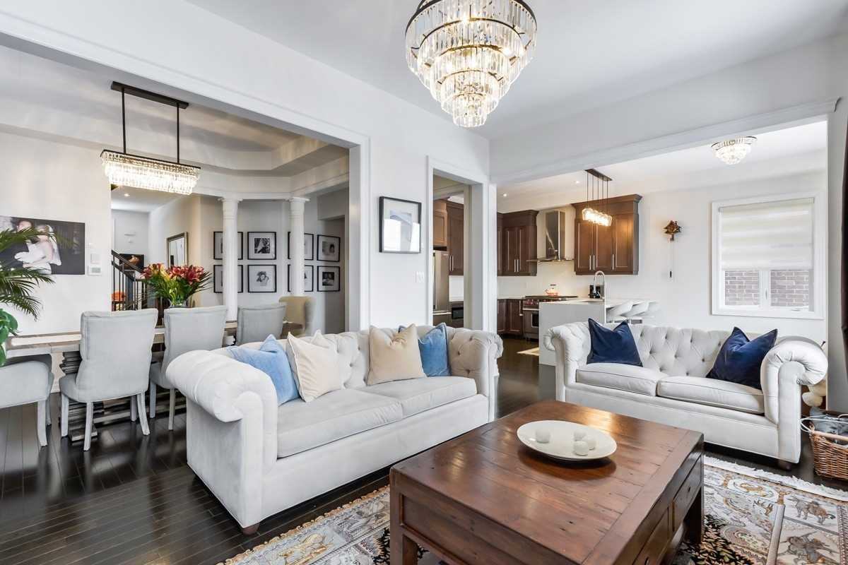 59 Hackwood Crescent - Photo 3 of 3