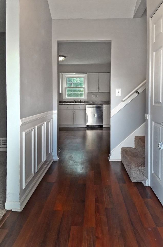 6604 Birchline Boulevard - Photo 2 of 15