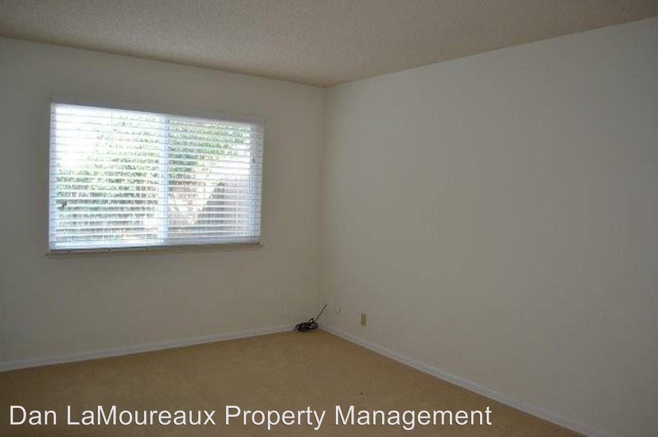 537 / 539 Scripps Dr - Photo 2 of 13