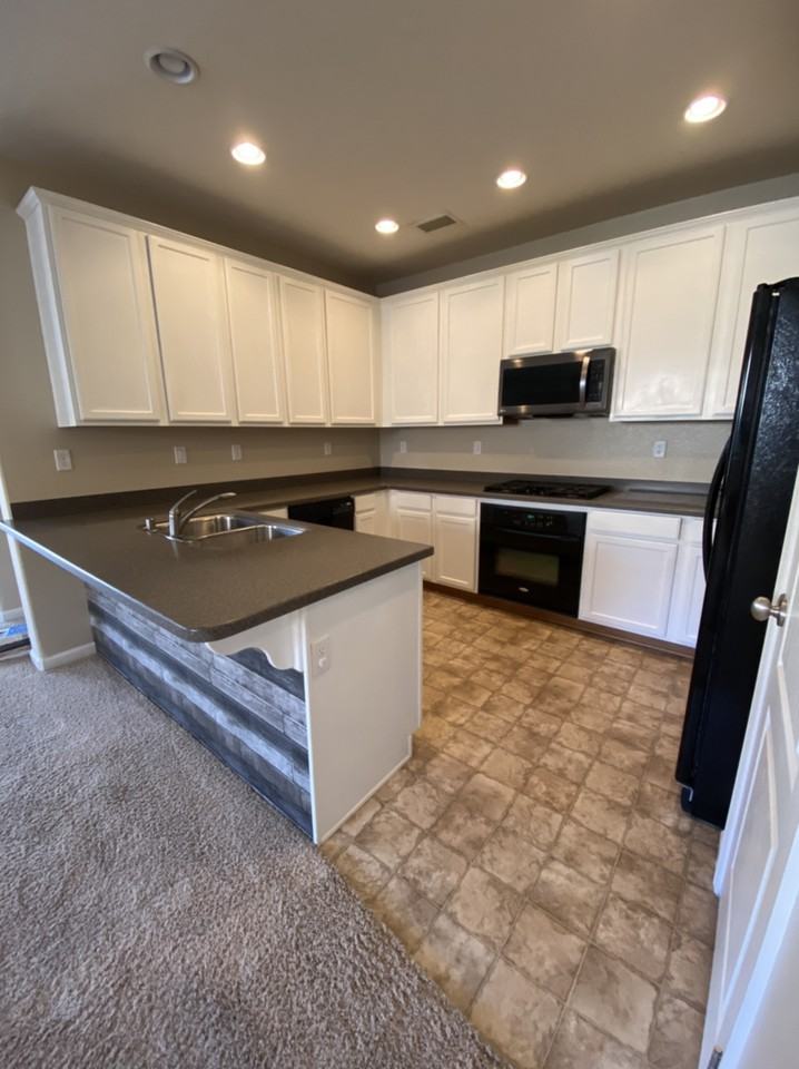 495 Cortono Dr - Photo 2 of 20