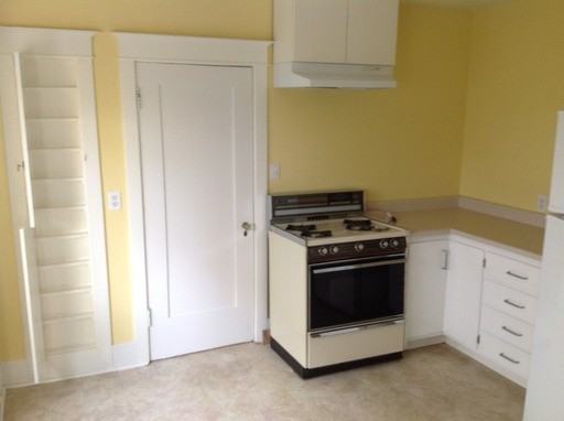 934 E Elizabeth St - Photo 3 of 7