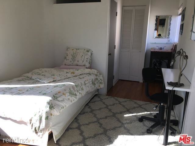 11122 Exposition Blvd - Photo 3 of 10