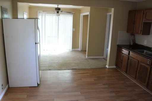 531 E Nettleton Ave - Photo 3 of 12