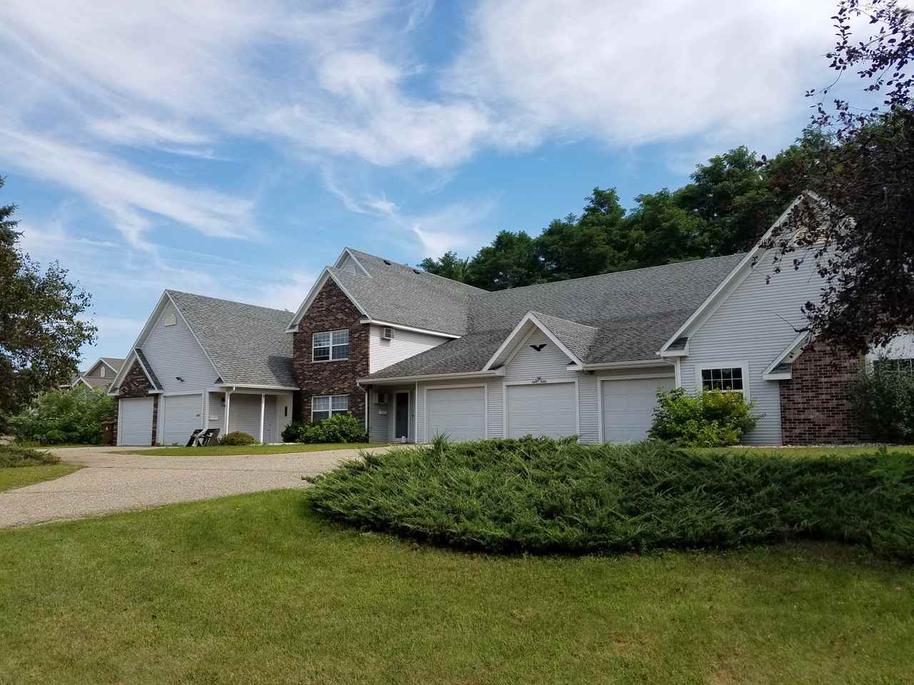 3319 Echo Dells Avenue - Photo 2 of 15