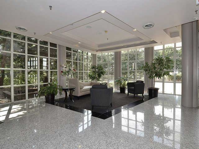 50 Eglinton Avenue West - Photo 2 of 9