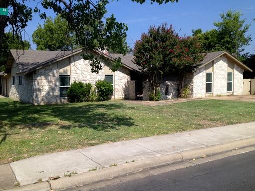 706 Ridge Crest Dr - Photo 2 of 25