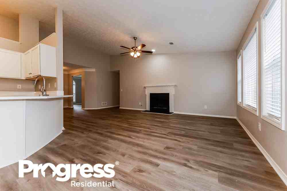 6550 Huntington Ct - Photo 3 of 16