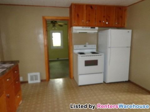 1011 Washington Memorial Dr - Photo 3 of 15