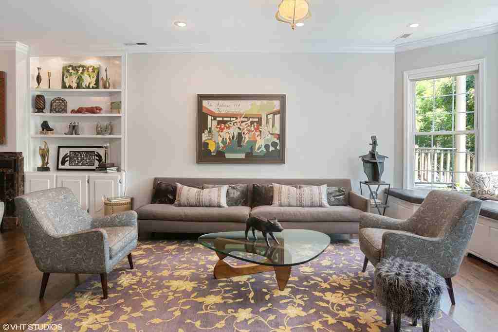 1938 W Henderson - Photo 3 of 39