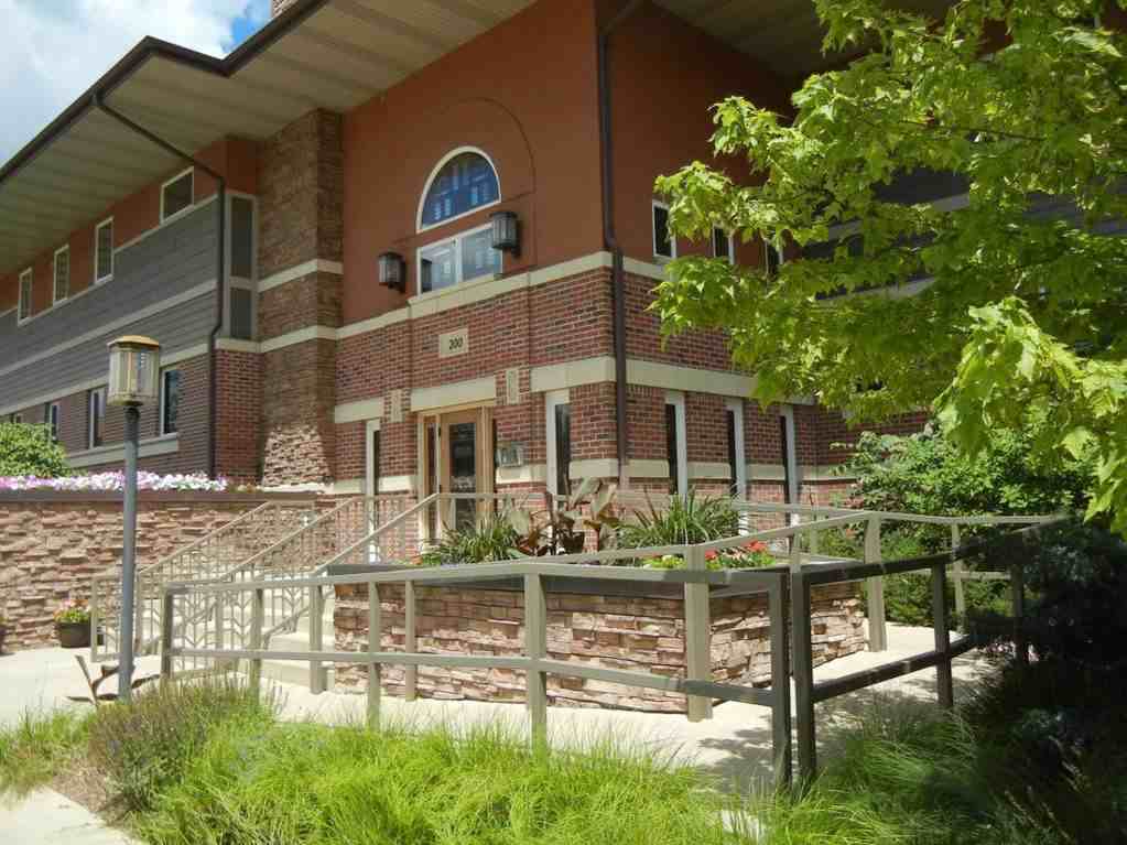 415 Wells #205 - Photo 2 of 15