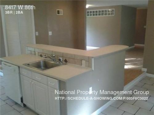 8417 W 86th St - Photo 3 of 11