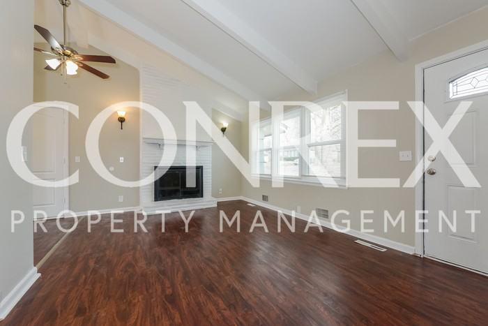 5014 North Kensington Avenue - Photo 2 of 8