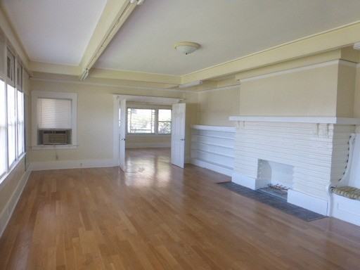 3725 Huntington Dr - Photo 2 of 7