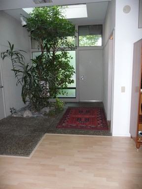 1253 Noonan Dr - Photo 2 of 6