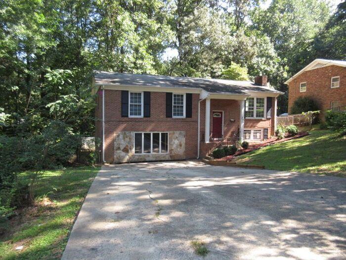 3771 Spaulding Drive - Photo 2 of 14