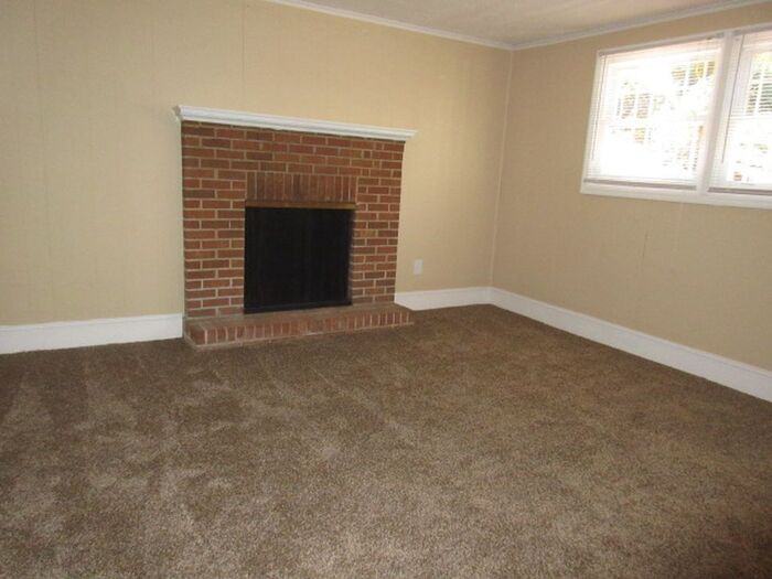 3771 Spaulding Drive - Photo 3 of 14