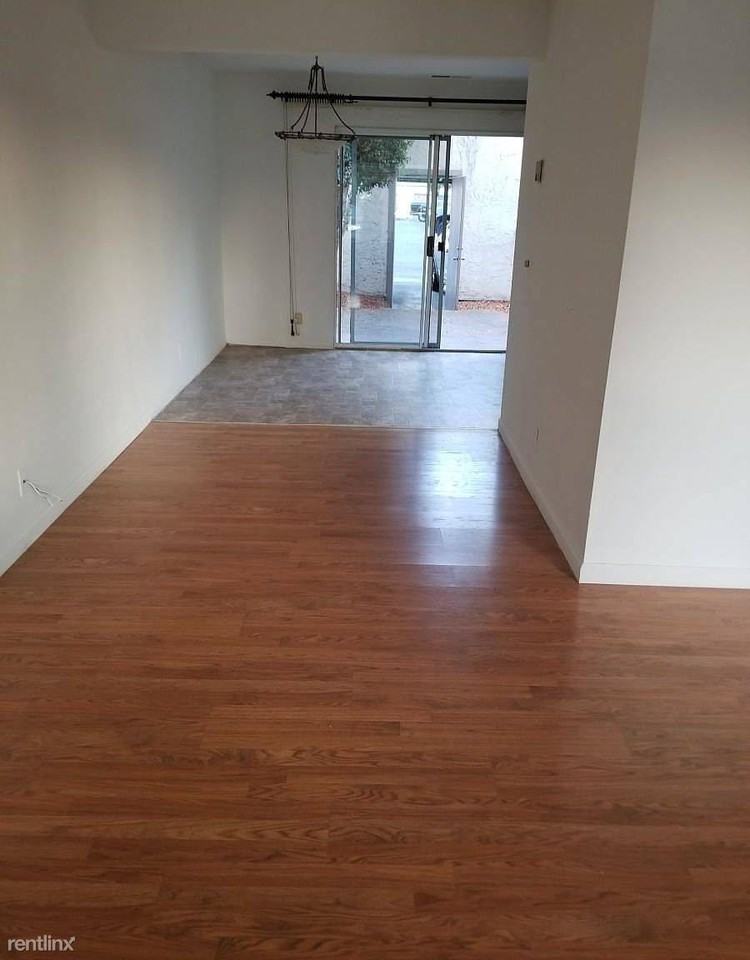 3226 Cropley Ave - Photo 2 of 26