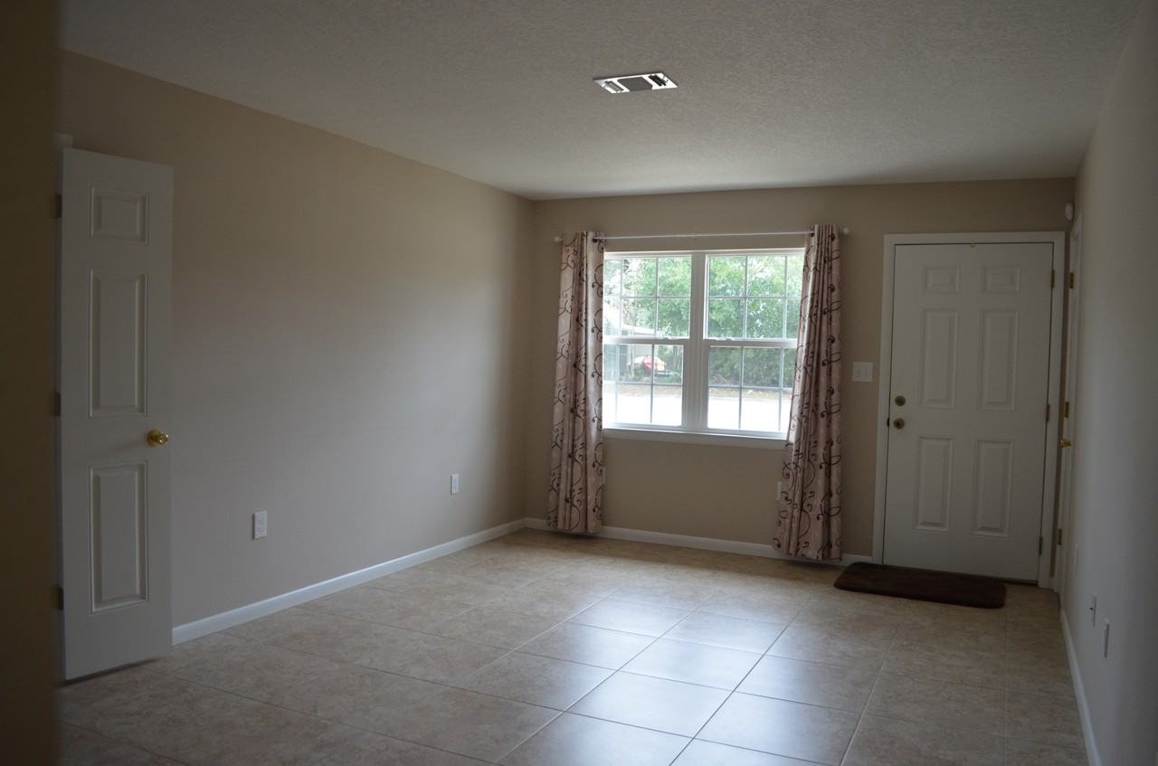 103 Baker Ave Nw - Photo 2 of 13