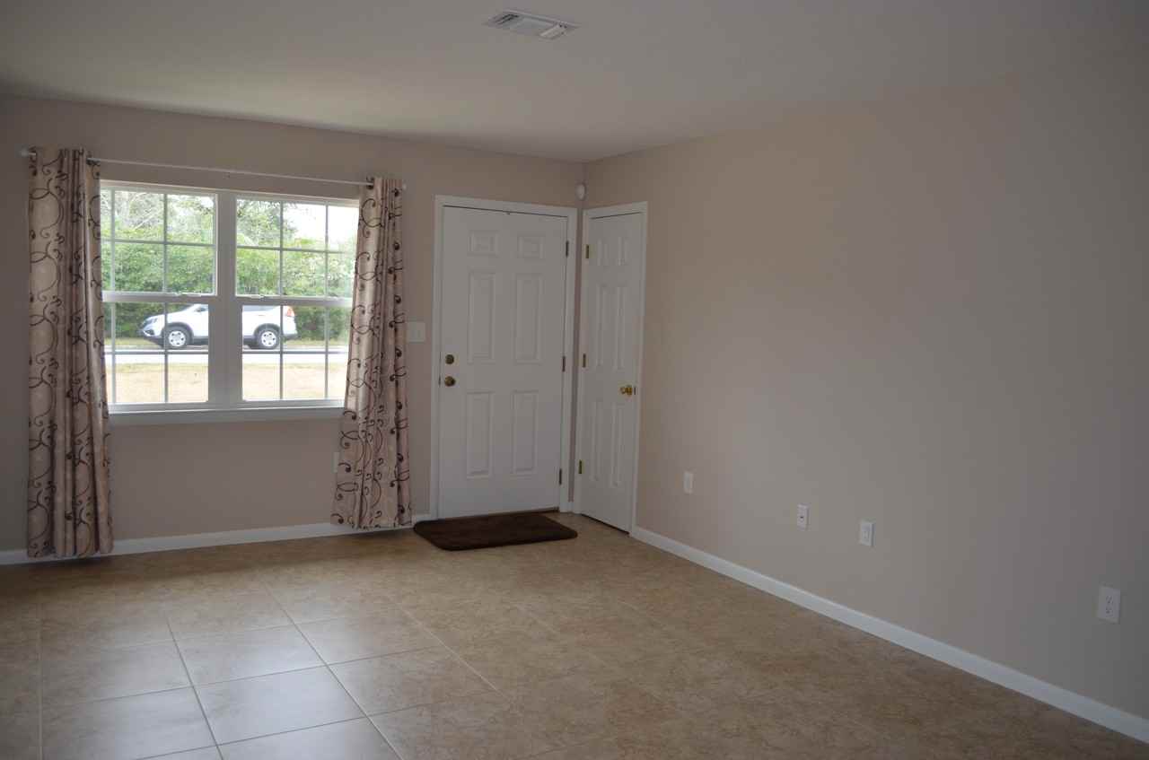 103 Baker Ave Nw - Photo 3 of 13
